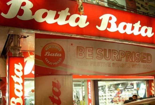 Bata fined Rs 9,000 for forcing customer to pay Rs 3 for paper bag